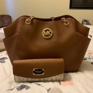 Mk purse and wallet